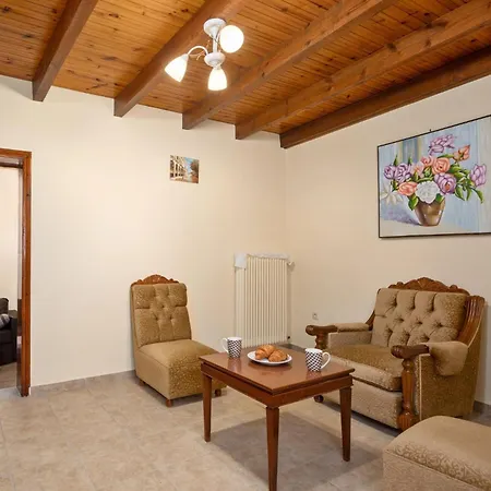 Charming In A Traditional Village, 3 Km From The Of Agios Gordios Villa Kouramádes
